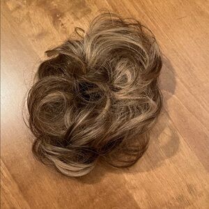 Brown and Blonde Hair Scrunchie NWOT